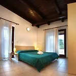 Apartahotel Gravina - Villas&apartments