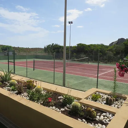 Apartahotel Gravina - *