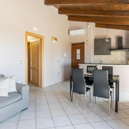 Gravina Residence - Villas & Apartments 3*