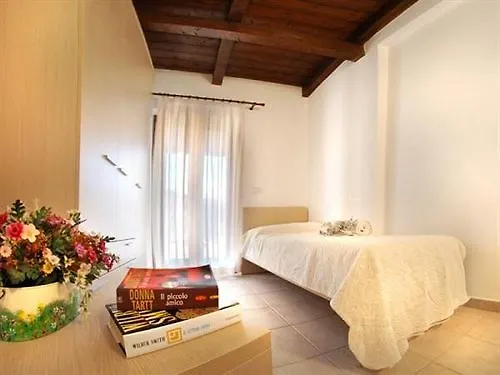 Gravina - & 帕拉迪索海岸